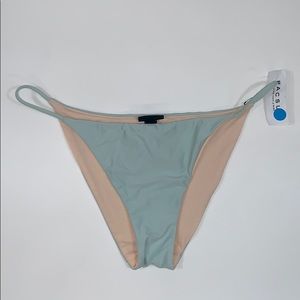 La hearts surf spray bikini bottom 3